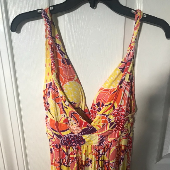 Deep V maxi dress - Picture 5 of 5